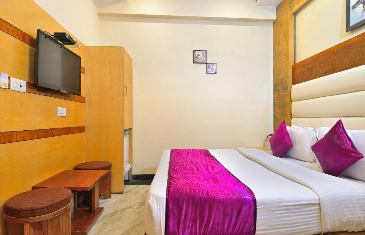 Hotel Hari Piorko Grand - 2 Min From New Delhi Railway Station Exterior foto