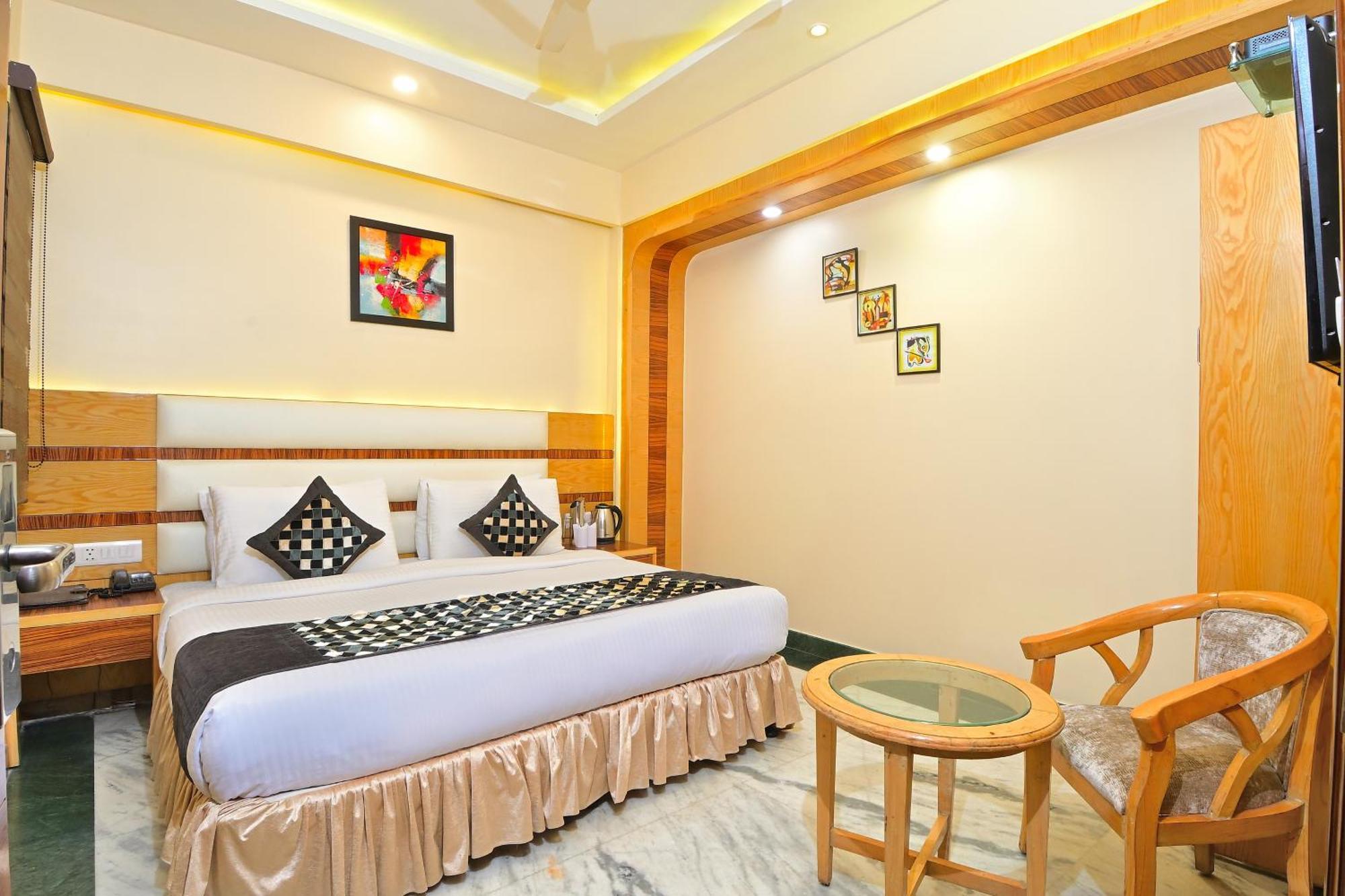 Hotel Hari Piorko Grand - 2 Min From New Delhi Railway Station Exterior foto