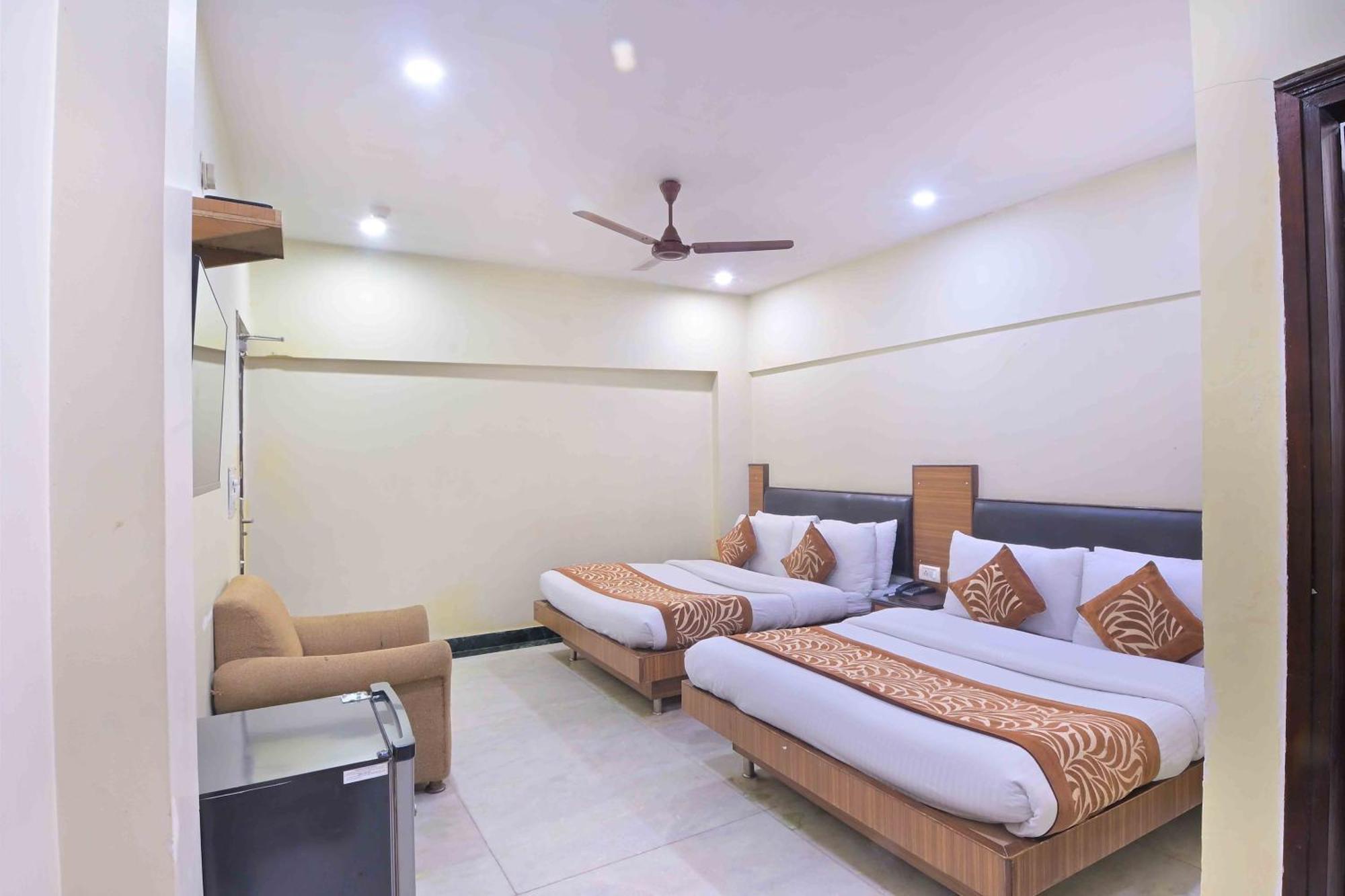 Hotel Hari Piorko Grand - 2 Min From New Delhi Railway Station Exterior foto