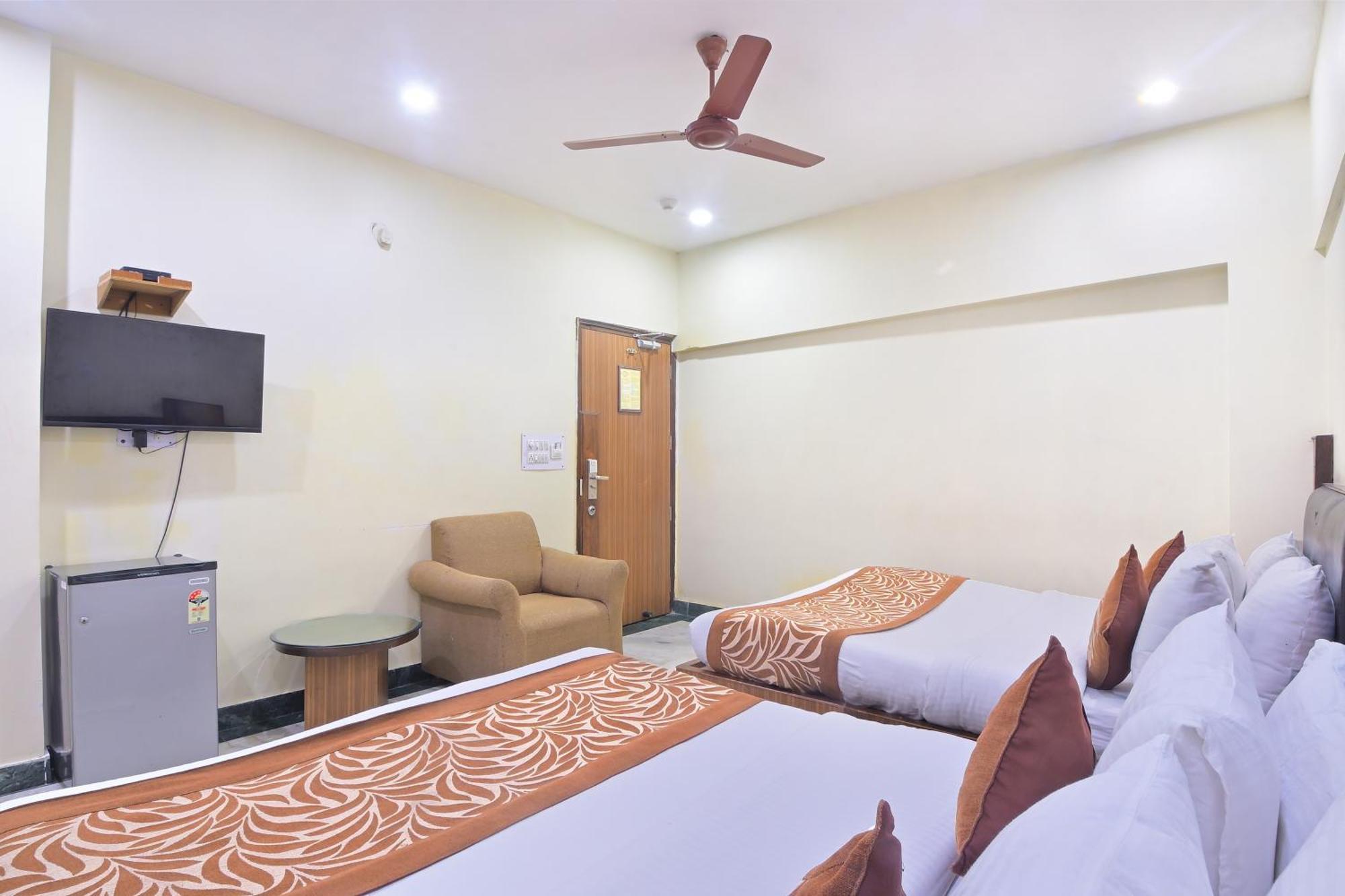 Hotel Hari Piorko Grand - 2 Min From New Delhi Railway Station Exterior foto